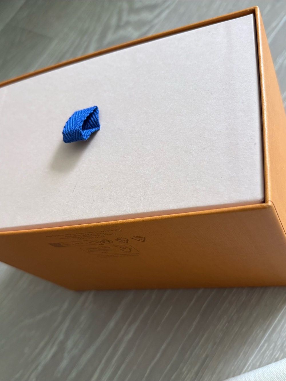 Louis Vuitton Dust bag and gift box - Picture 6 of 12